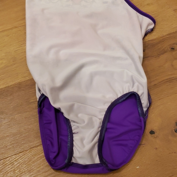 Nastia Liukin GK Butterfly Flow Leotard - Picture 5 of 6